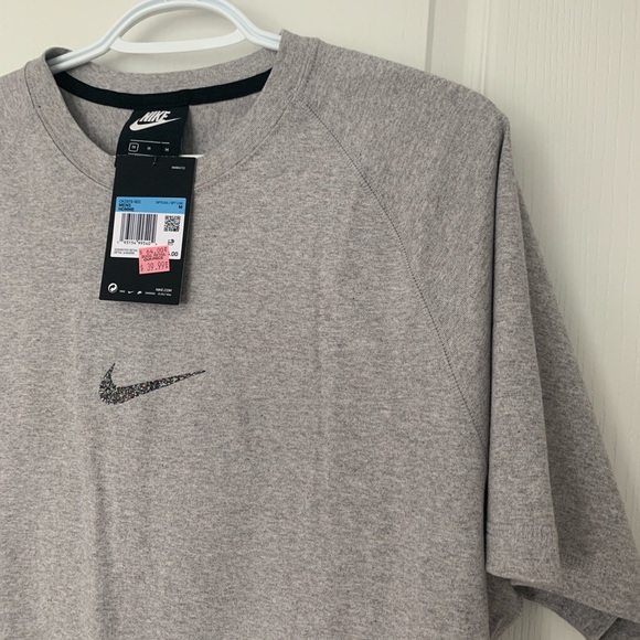 Nike t-shirt - Picture 1 of 4